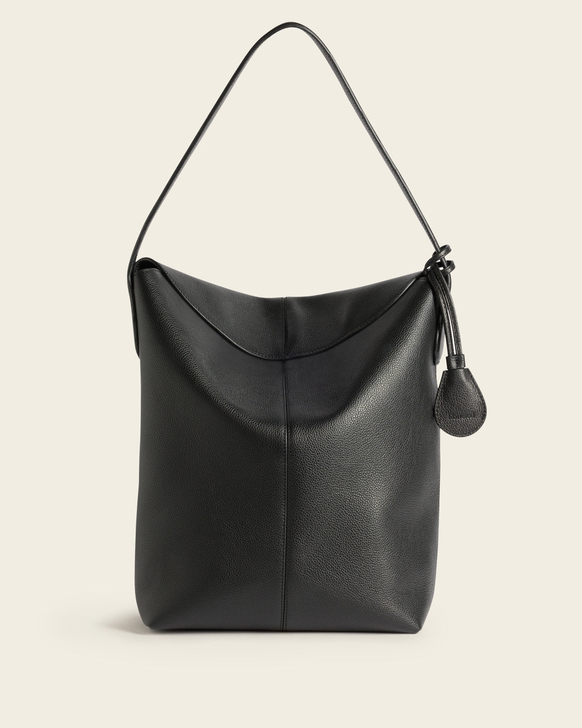 Alda Grande Shoulder Bag Grained Leather Black