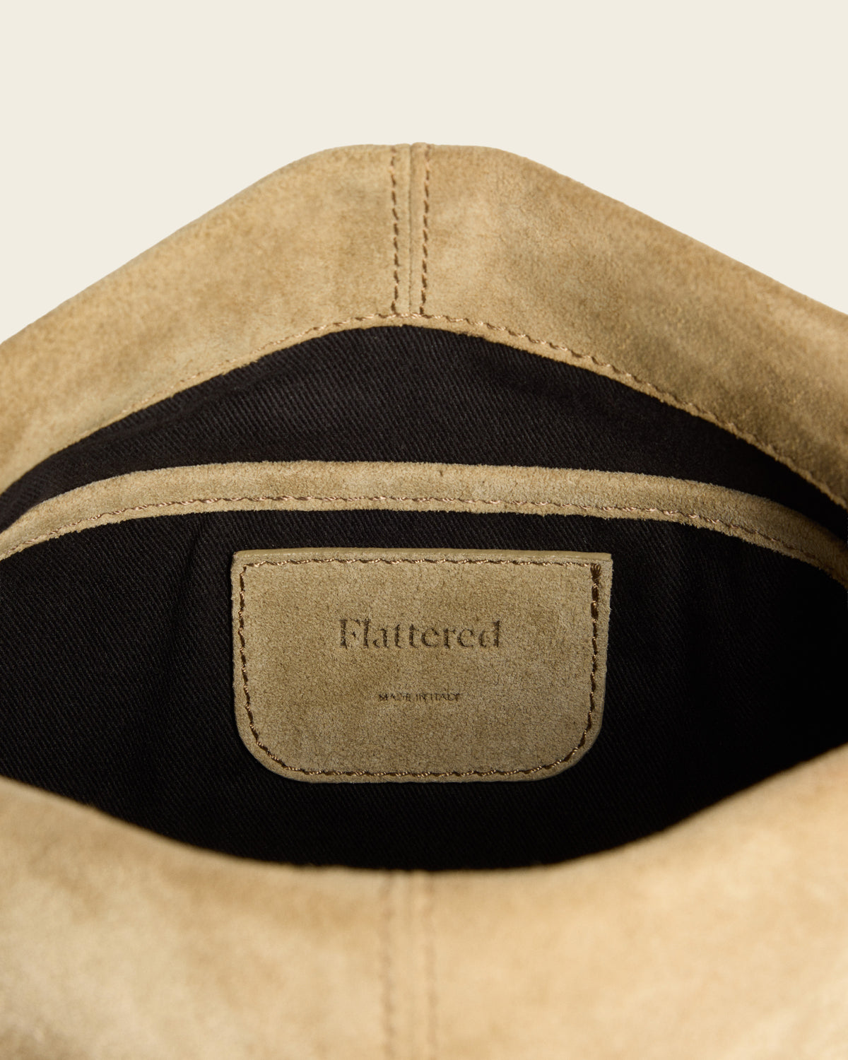 Clay Clutch Suede Sand