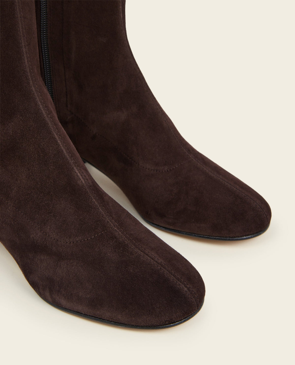 Eden Suede Chocolate