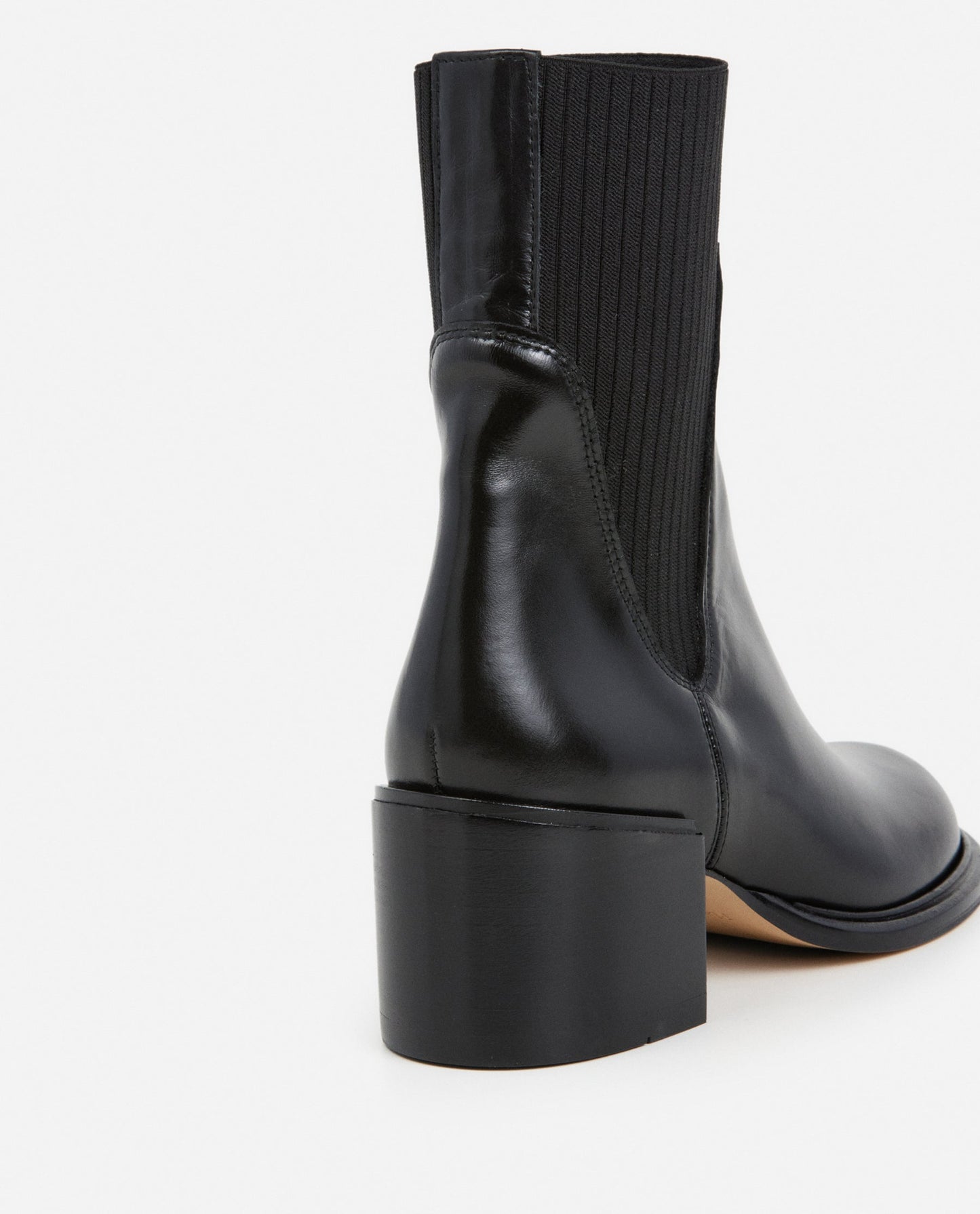 Quinn Leather Black
