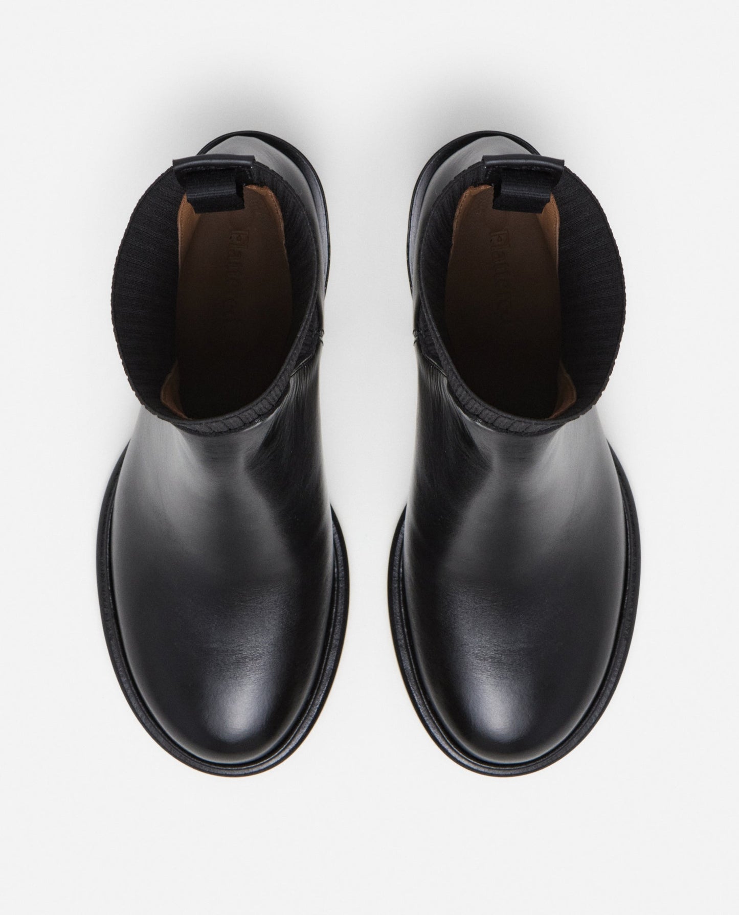 Quinn Leather Black
