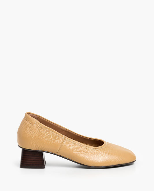 Zac Grained Leather Biscotti