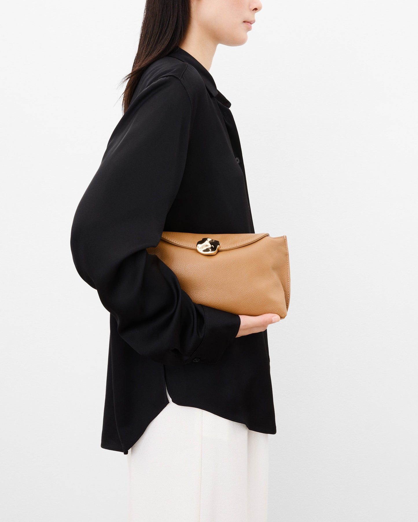 Hanna Clutch Grained Leather Cognac