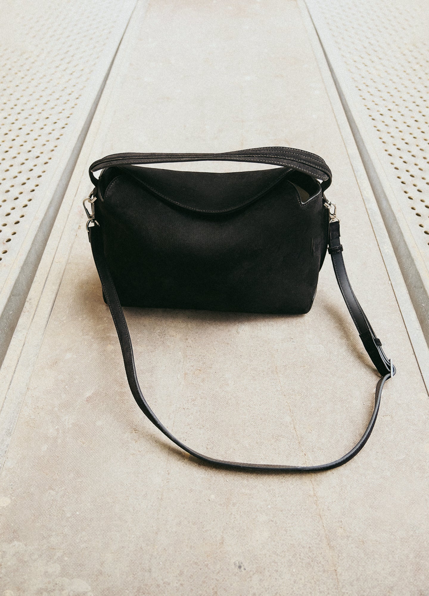 Helia Handbag Suede Black